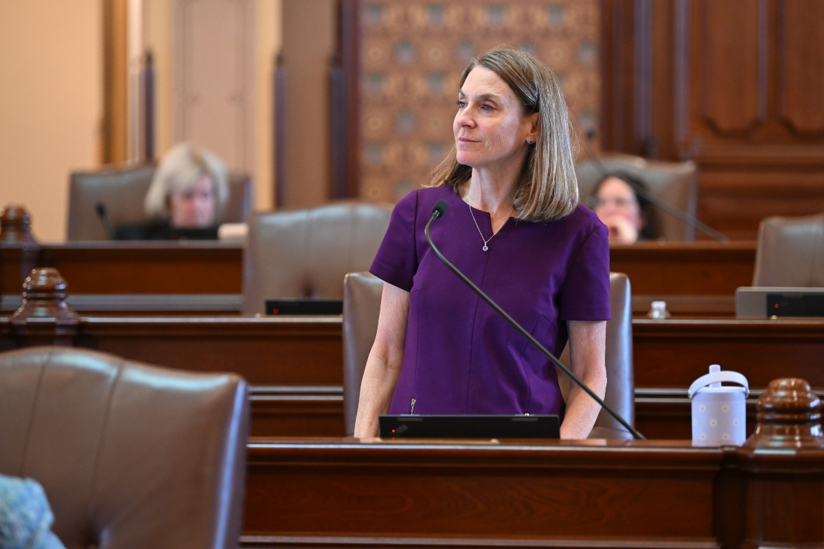 (Photo) State Senator Laura Fine